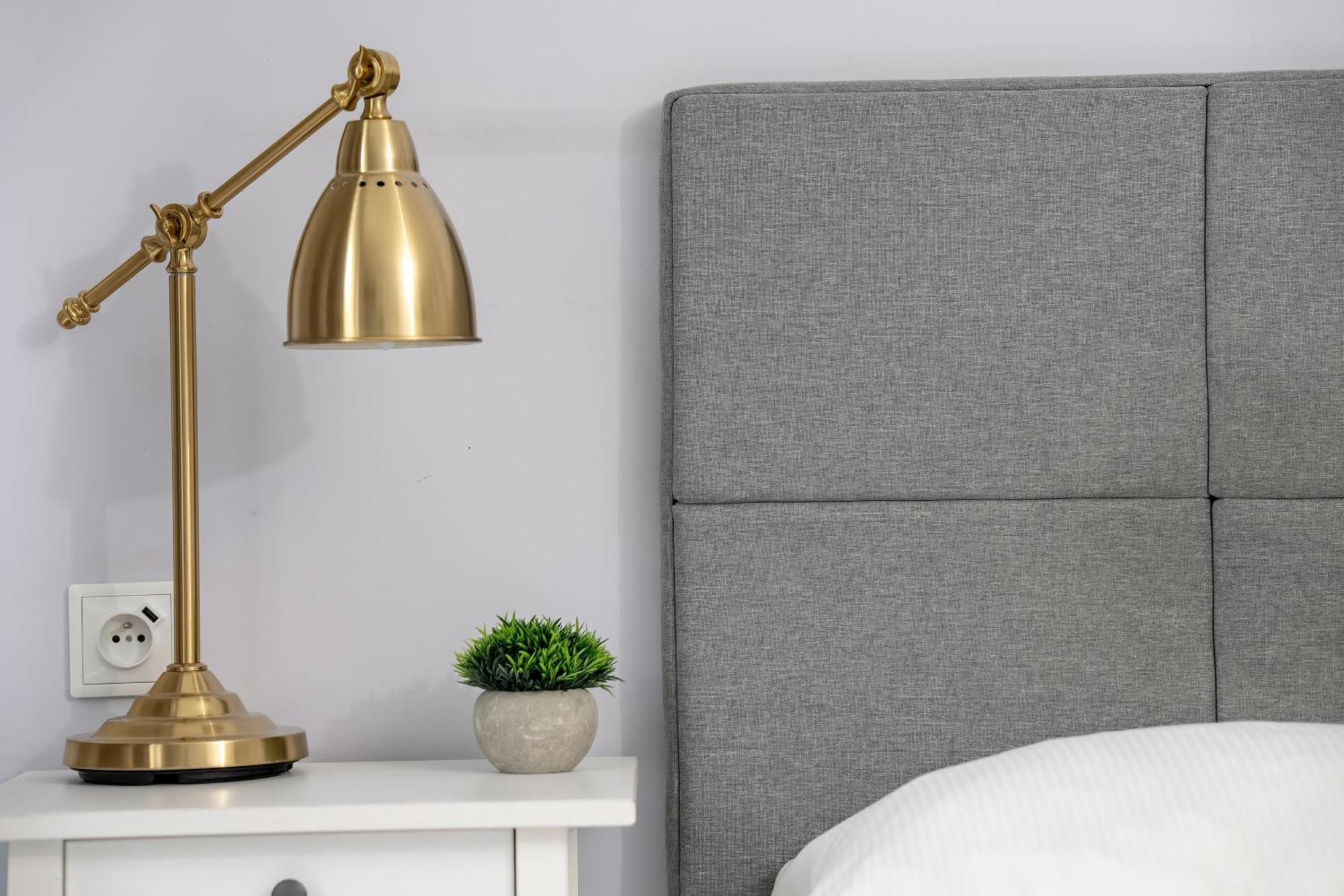 Stylowe I Eleganckie Studia Very Berry W Poznaniu By Noclegi Renters Ngoại thất bức ảnh